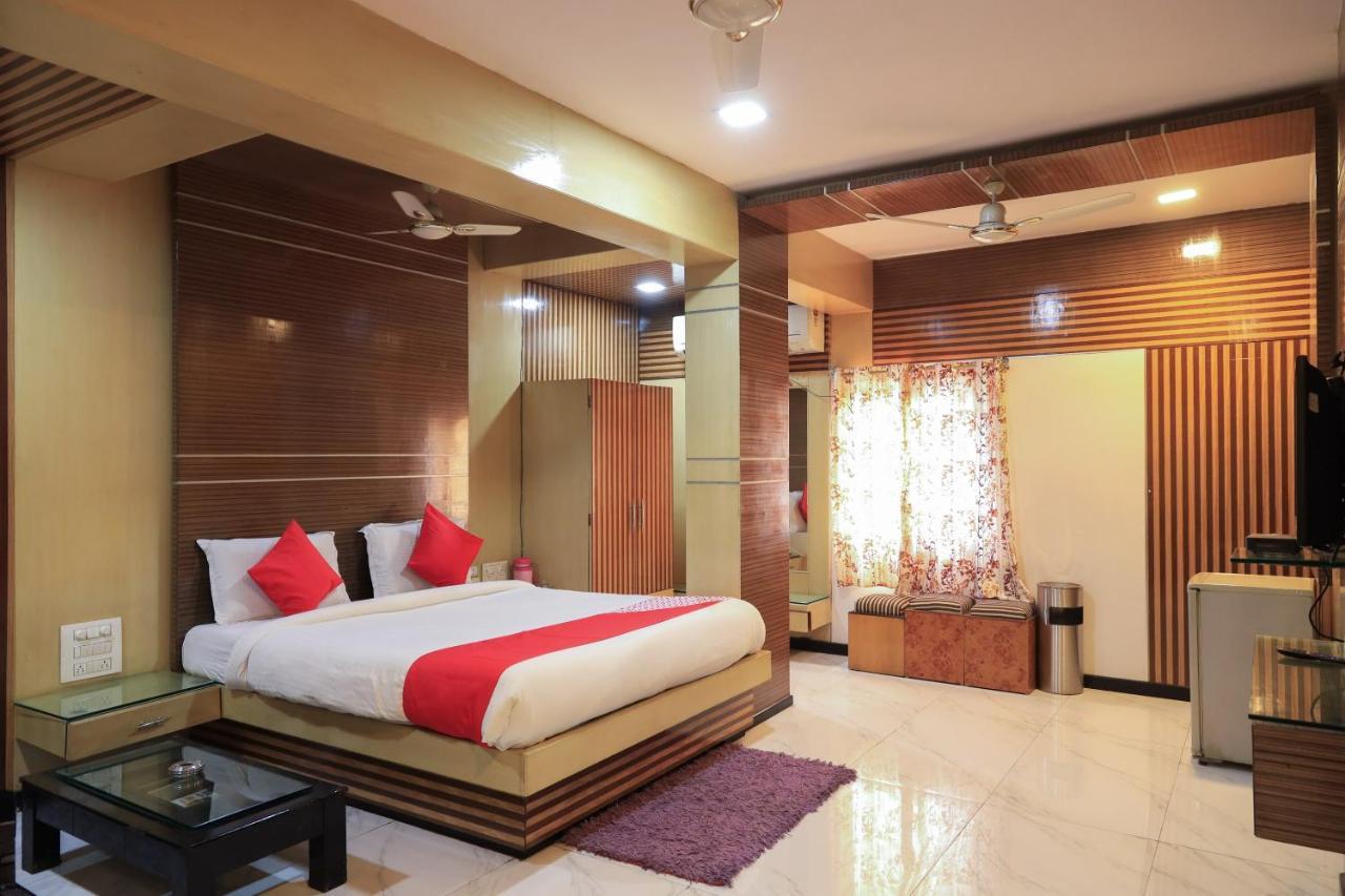 Oyo Flagship 77764 Hotel Rahul Ganeshpeth Colony Nagpur Exterior photo