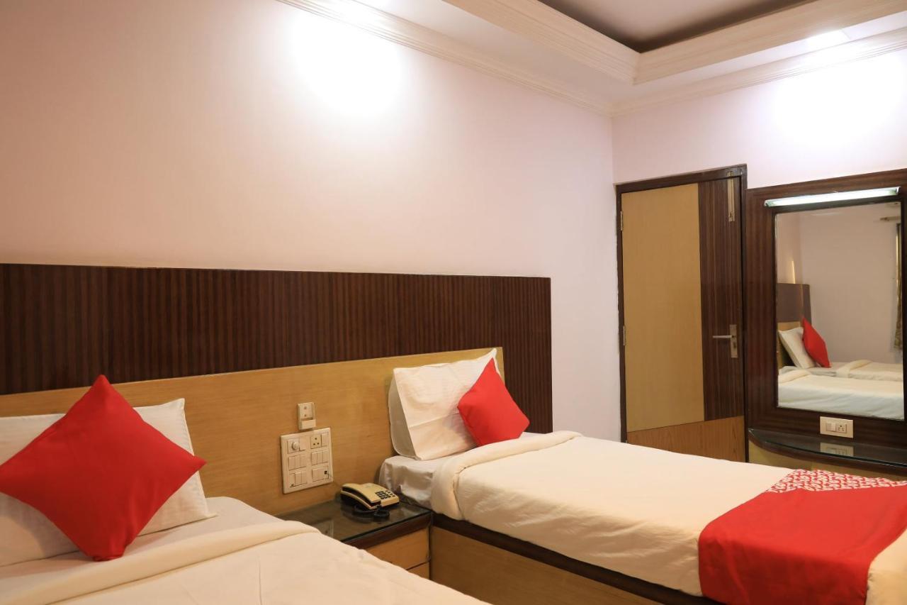 Oyo Flagship 77764 Hotel Rahul Ganeshpeth Colony Nagpur Exterior photo