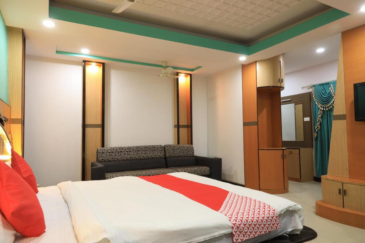 Oyo Flagship 77764 Hotel Rahul Ganeshpeth Colony Nagpur Exterior photo