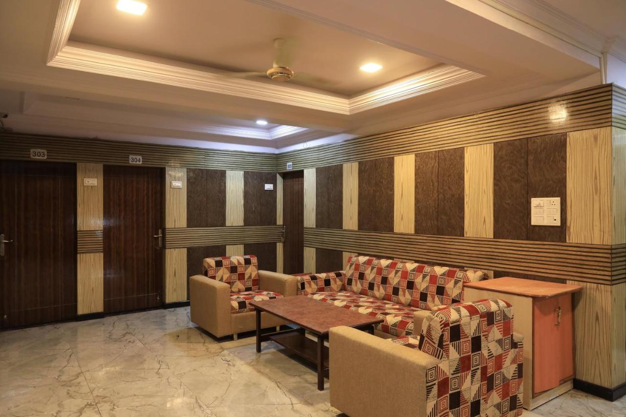 Oyo Flagship 77764 Hotel Rahul Ganeshpeth Colony Nagpur Exterior photo
